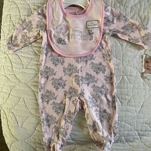 Newborn one piece sleeper